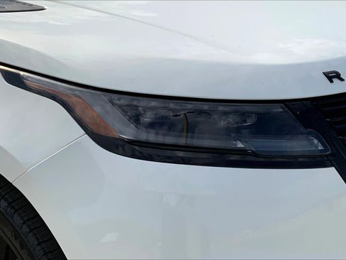 New 2026 Land Rover Range Rover Velar Dynamic SE image 16