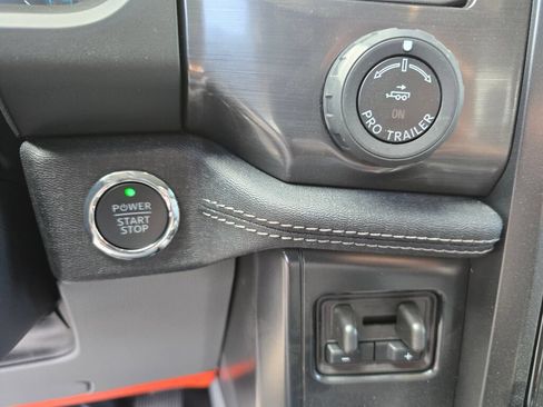 New 2025 Ford F150 Lightning Flash AWD/4WD image 20