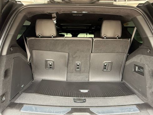 Used 2022 Cadillac Escalade Sport Platinum AWD/4WD image 29