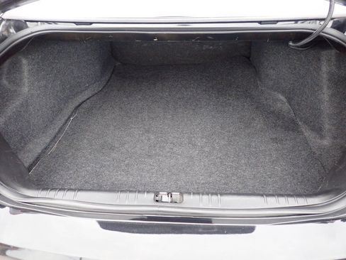 Used 2011 Chevrolet Impala LS image 16
