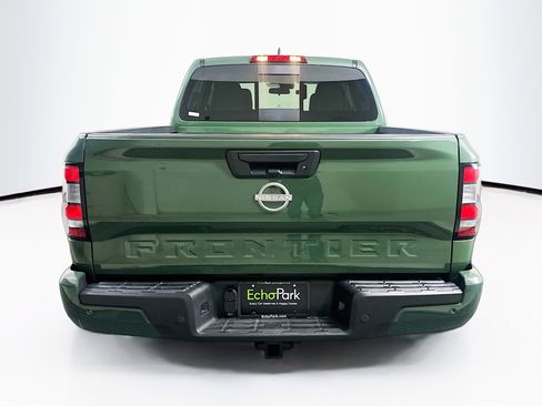 Used 2025 Nissan Frontier SV w/ SV Convenience Package image 7