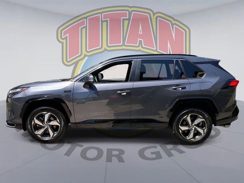 Used 2024 Toyota RAV4 SE w/ Weather & Moonroof Package AWD/4WD image 2