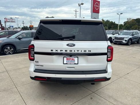 Used 2023 Ford Expedition Limited RWD image 6