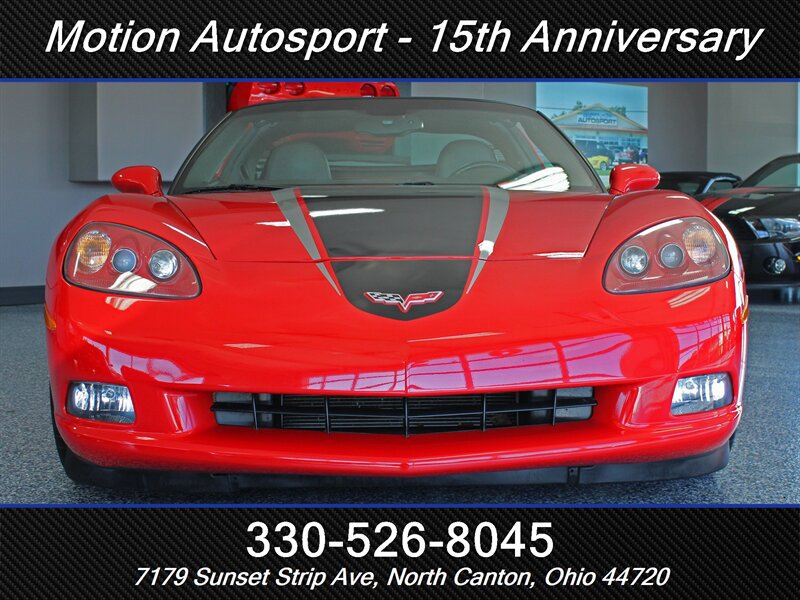 Used 2008 Chevrolet Corvette Coupe w/ Roof Package RWD image 3