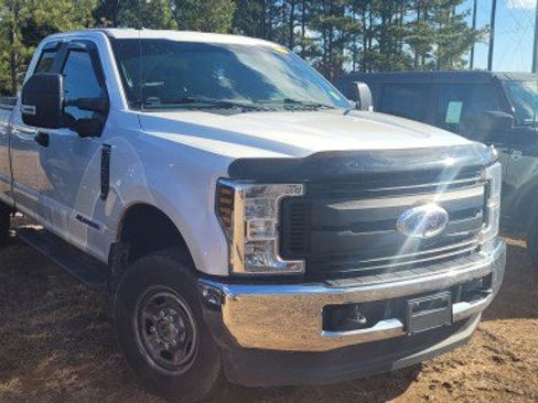 Used 2019 Ford F250 XL w/ XL Value Package image 1