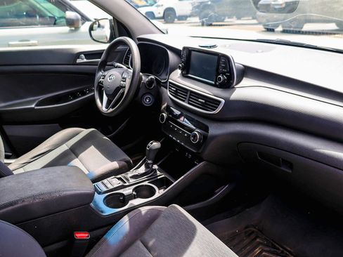 Used 2019 Hyundai Tucson SE FWD image 3