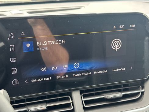 New 2026 Chevrolet Trax LT image 17