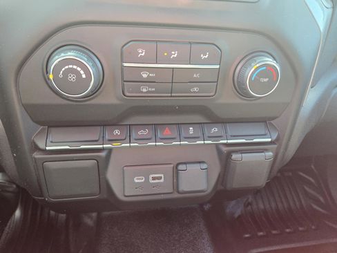 Used 2021 Chevrolet Silverado 1500 W/T w/ WT Value Package image 19