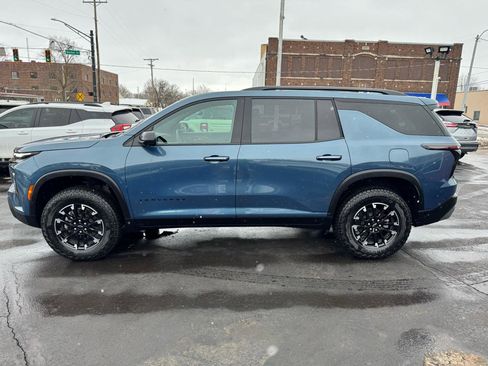 Used 2025 Chevrolet Traverse Z71 w/ Driver Confidence Package image 8