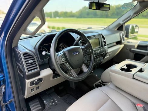 Used 2018 Ford F150 XLT w/ Equipment Group 302A Luxury AWD/4WD image 11