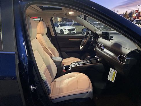New 2025 MAZDA CX-5 AWD 2.5 S w/ Preferred Package image 29