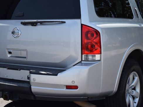 Used 2014 Nissan Armada SV AWD/4WD image 11