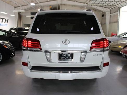 Used 2015 Lexus LX 570 4WD image 5