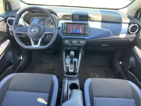 Used 2025 Nissan Versa SV w/ Trunk Package FWD image 20