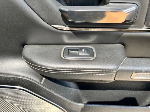 Used 2019 RAM 1500 Limited AWD/4WD image 28