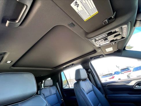 Used 2022 Chevrolet Tahoe RST w/ Luxury Package image 13