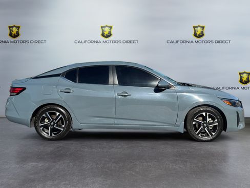 Used 2024 Nissan Sentra SV FWD image 6