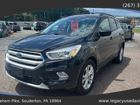 Used 2018 Ford Escape SEL AWD/4WD image 2
