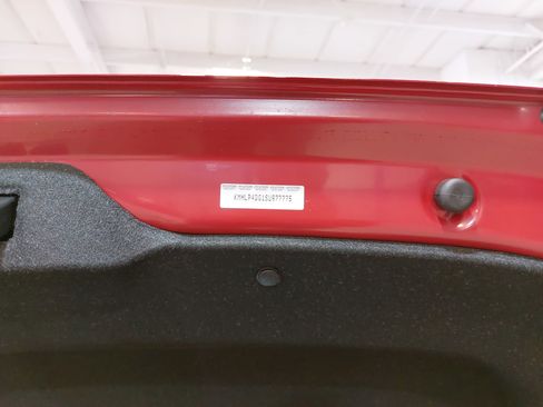 Certified 2025 Hyundai Elantra Limited FWD image 14