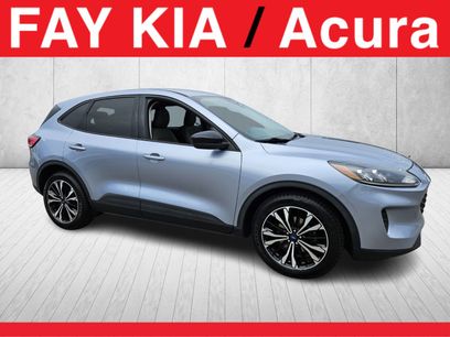 Used 2022 Ford Escape SE w/ SE Sport Appearance Package