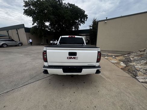 Used 2018 GMC Sierra 1500 Denali AWD/4WD image 5