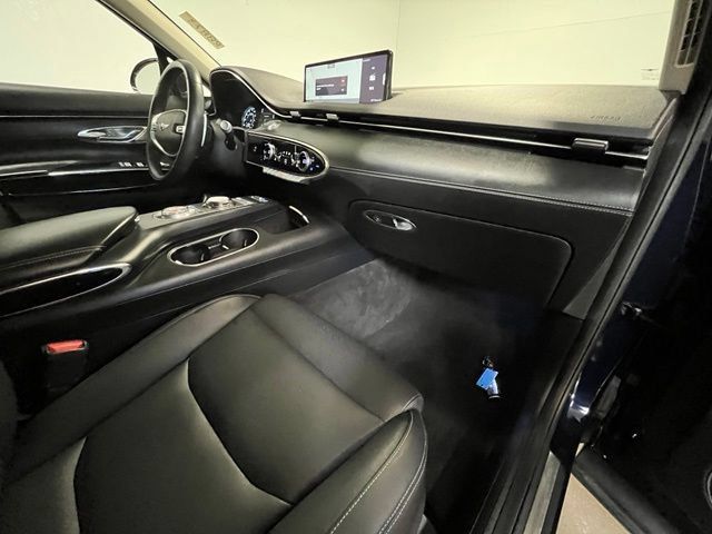 Used 2025 Genesis GV70 2.5T AWD/4WD image 10