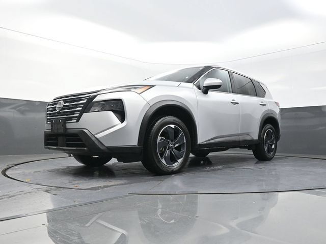 Used 2024 Nissan Rogue SV AWD/4WD image 33