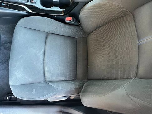 Used 2021 Toyota Corolla SE w/ Carpet Mat Package (TMS) FWD image 38