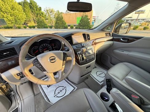 Used 2014 Nissan Quest LE FWD image 21