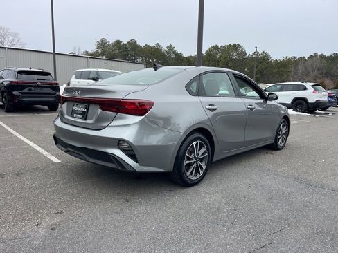 Used 2024 Kia Forte LXS image 5