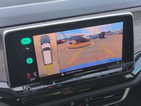 Used 2026 Volkswagen Atlas SEL Premium R-Line image 14