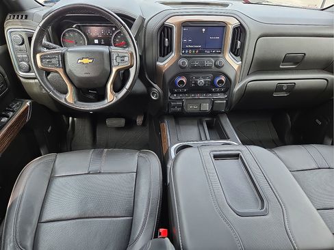 Used 2022 Chevrolet Silverado 2500 High Country w/ LPO, Hitch Package AWD/4WD image 11