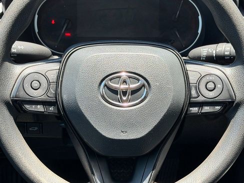 Used 2024 Toyota RAV4 XLE w/ Convenience Package FWD image 34