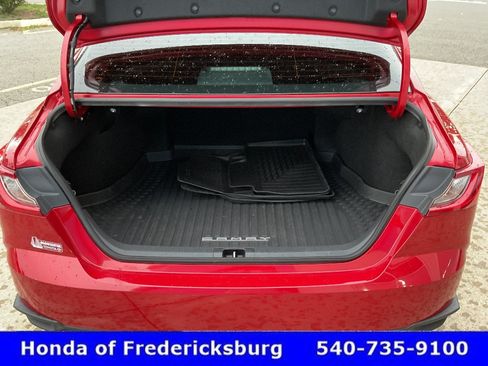 Used 2025 Toyota Camry SE AWD/4WD image 20