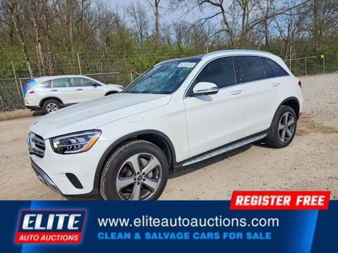 Used 2022 Mercedes-Benz GLC 300 4MATIC image 2