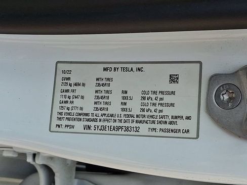 Used 2023 Tesla Model 3 Standard Range RWD image 31