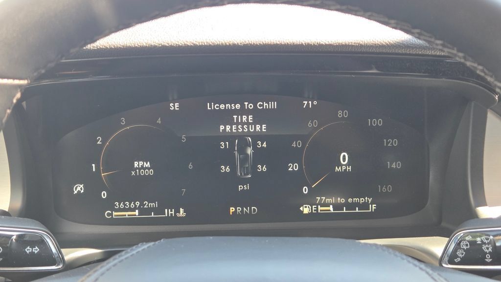 Used 2023 Lincoln Aviator AWD w/ Premium Package image 20