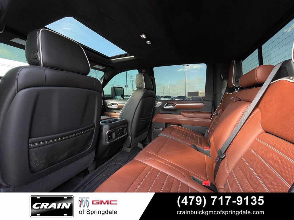 Used 2025 GMC Sierra 2500 Denali Ultimate AWD/4WD image 28