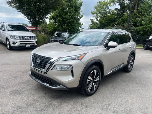 Certified 2023 Nissan Rogue SL AWD/4WD image 3