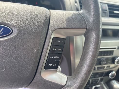 Used 2012 Ford Fusion SE FWD image 22