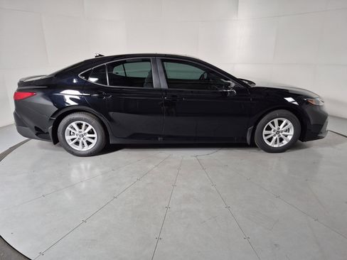 New 2026 Toyota Camry Hybrid image 5