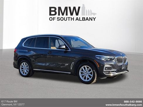Used 2021 BMW X5 xDrive40i w/ Convenience Package image 1
