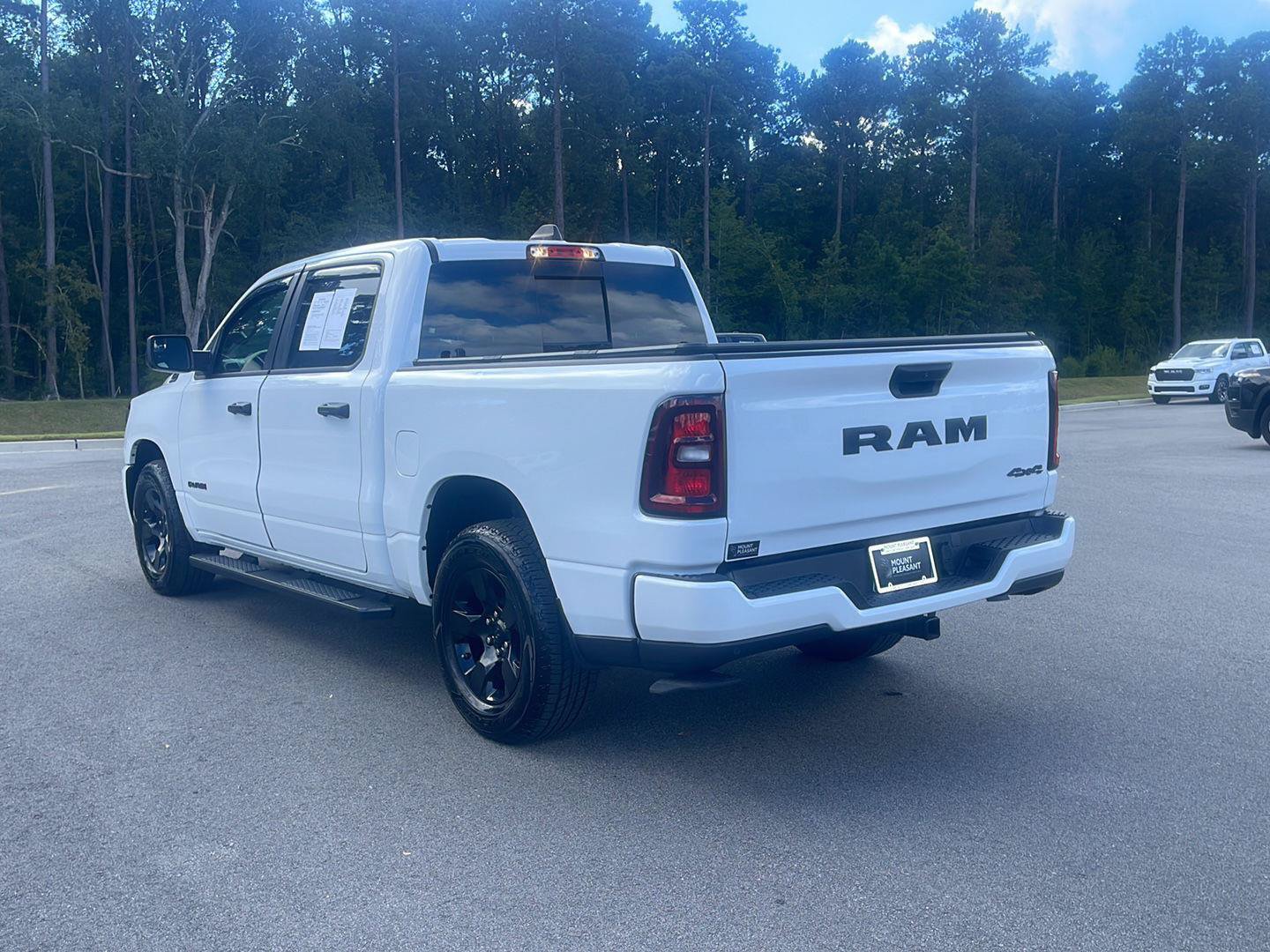 Used 2025 RAM 1500 Tradesman w/ Night Edition AWD/4WD image 5