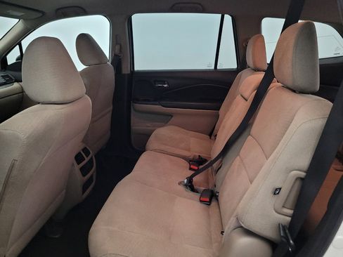 Used 2016 Honda Pilot LX image 18
