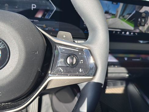 Used 2025 BMW X3 xDrive30i w/ Premium Package image 19