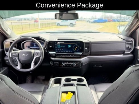 Used 2025 Chevrolet Silverado 2500 LT w/ Trail Boss Package image 7