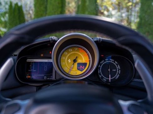 Used 2016 Ferrari California T image 51