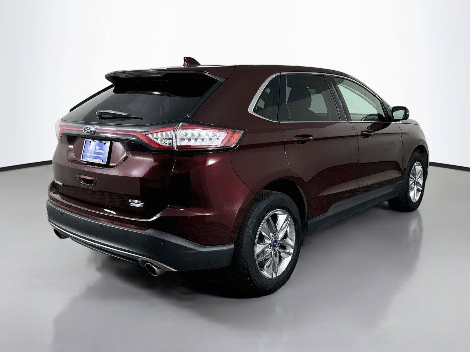 Used 2018 Ford Edge SEL w/ Equipment Group 201A AWD/4WD image 13