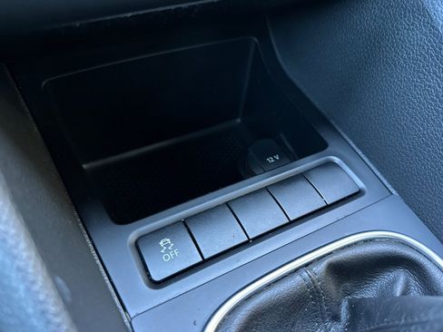 Used 2012 Volkswagen Golf 2-Door image 27