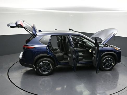 New 2026 Nissan Rogue SV w/ Cold Weather Package image 33